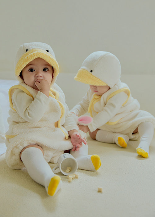 Duck knee socks