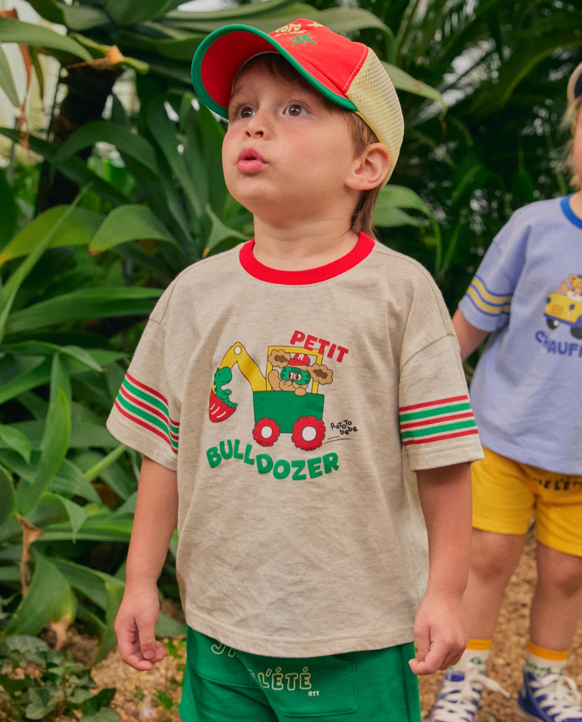 Single-sleeve striped T-shirt oatmeal