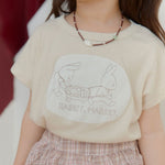 Mardi Amber Rabbit Market T-shirt