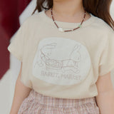 Mardi Amber Rabbit Market T-shirt
