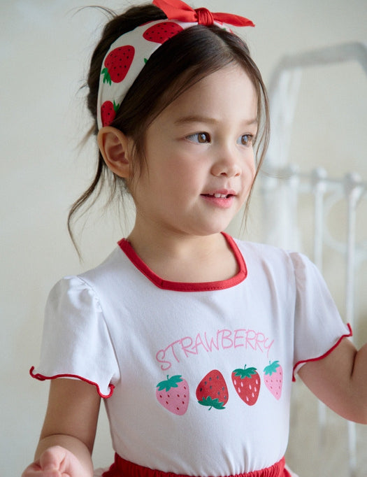 Strawberry T-shirt_3 COLORS