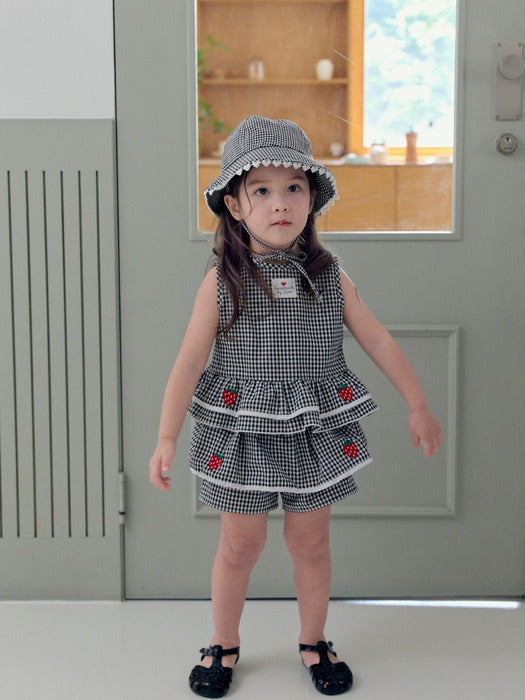 Strawberry Plaid Shorts_3 COLORS