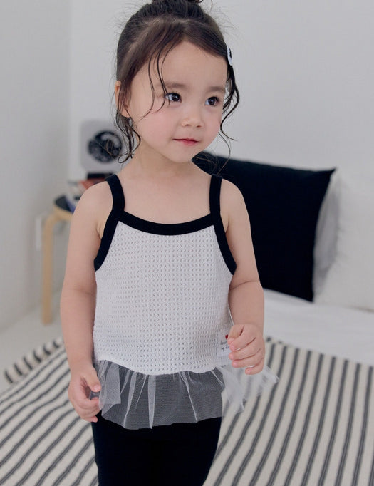 Fluffy Sleeveless T-shirt_2 COLORS