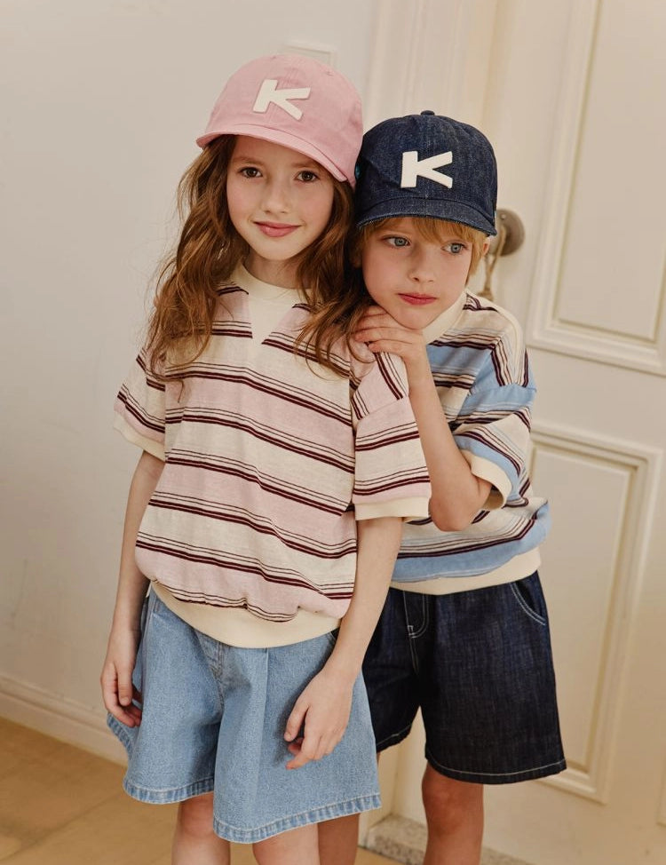 Apple Smile Camellia Sweatshirt Pink