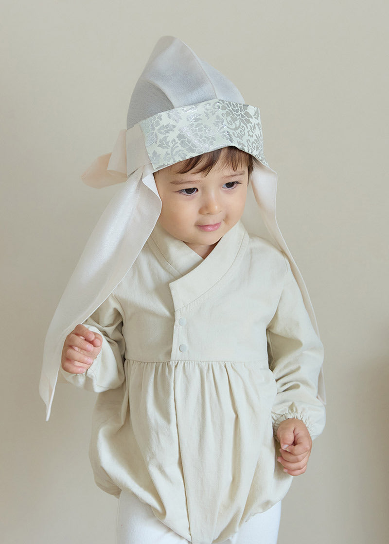 Interest rate Hanbok bodysuit