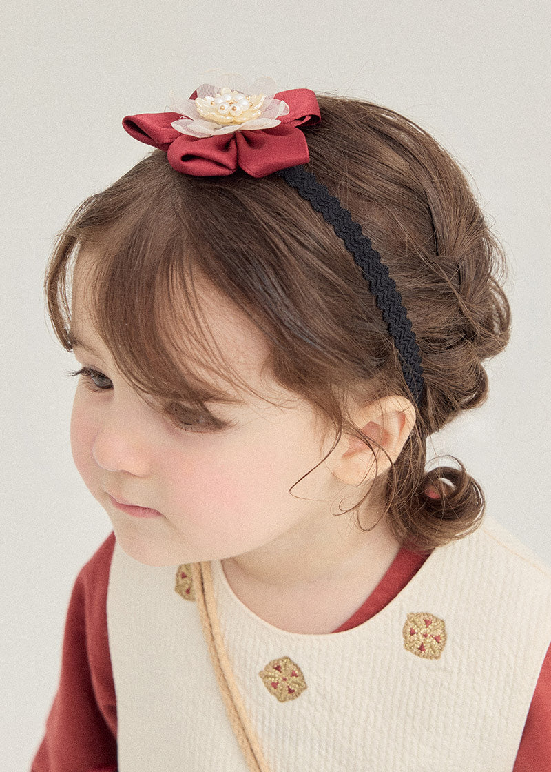 Pearl Flower Baessi Hairband/Headband