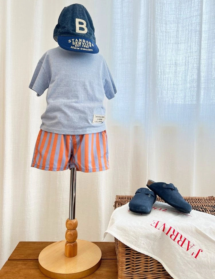 Apple Smile Natural T-shirt Sky