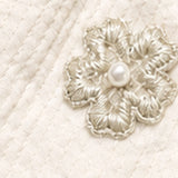 Pearl flower pouch