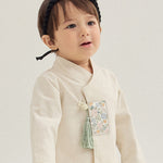 Seo-woo Hanbok