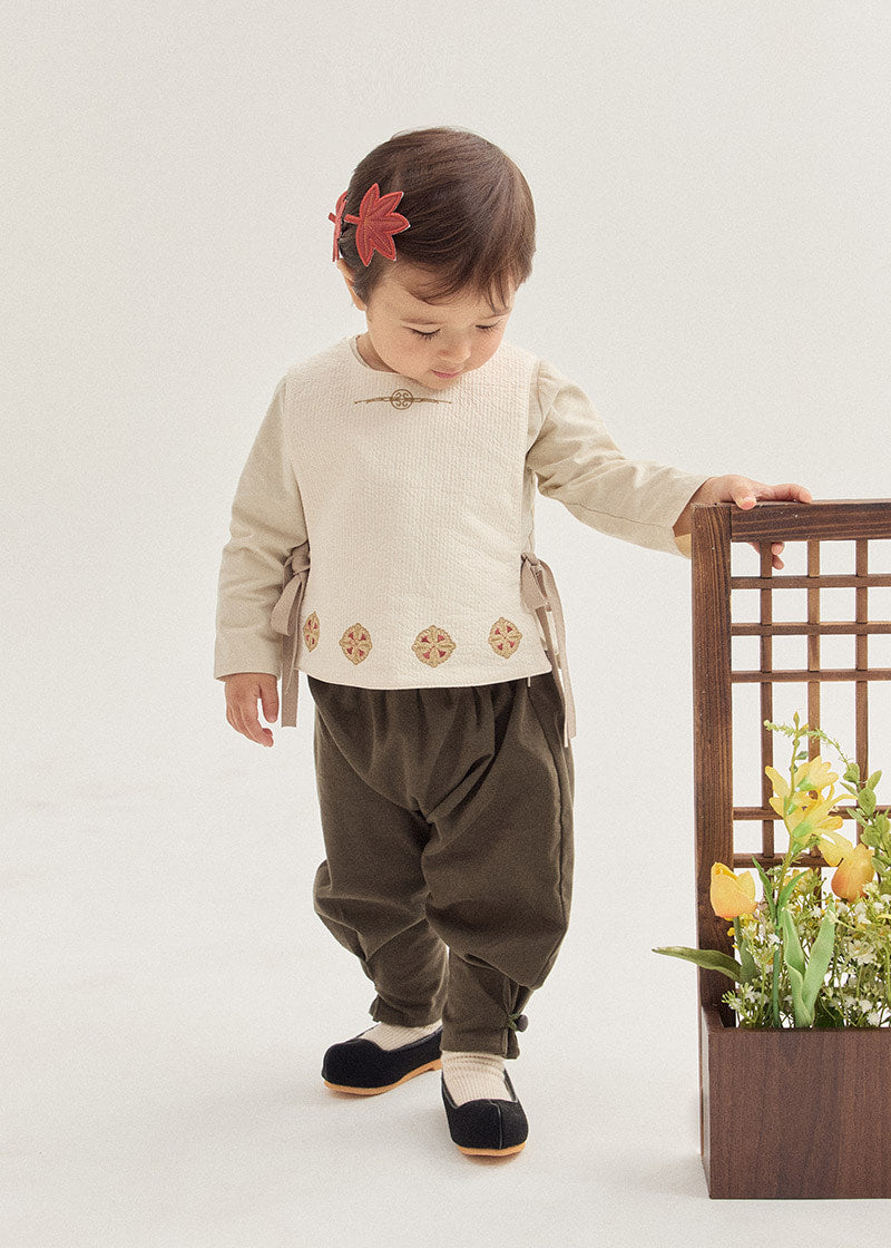 Lee Heon Hanbok