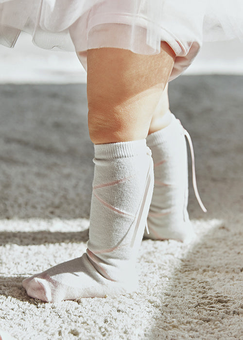 BALLERINA KNEE SOCKS