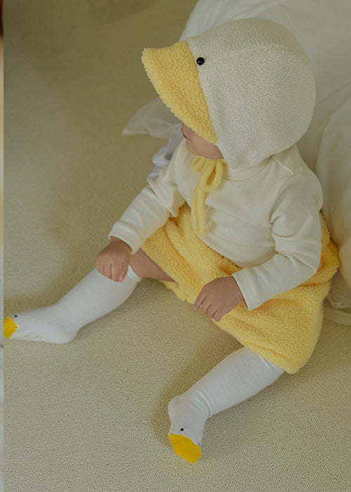 Duck knee socks