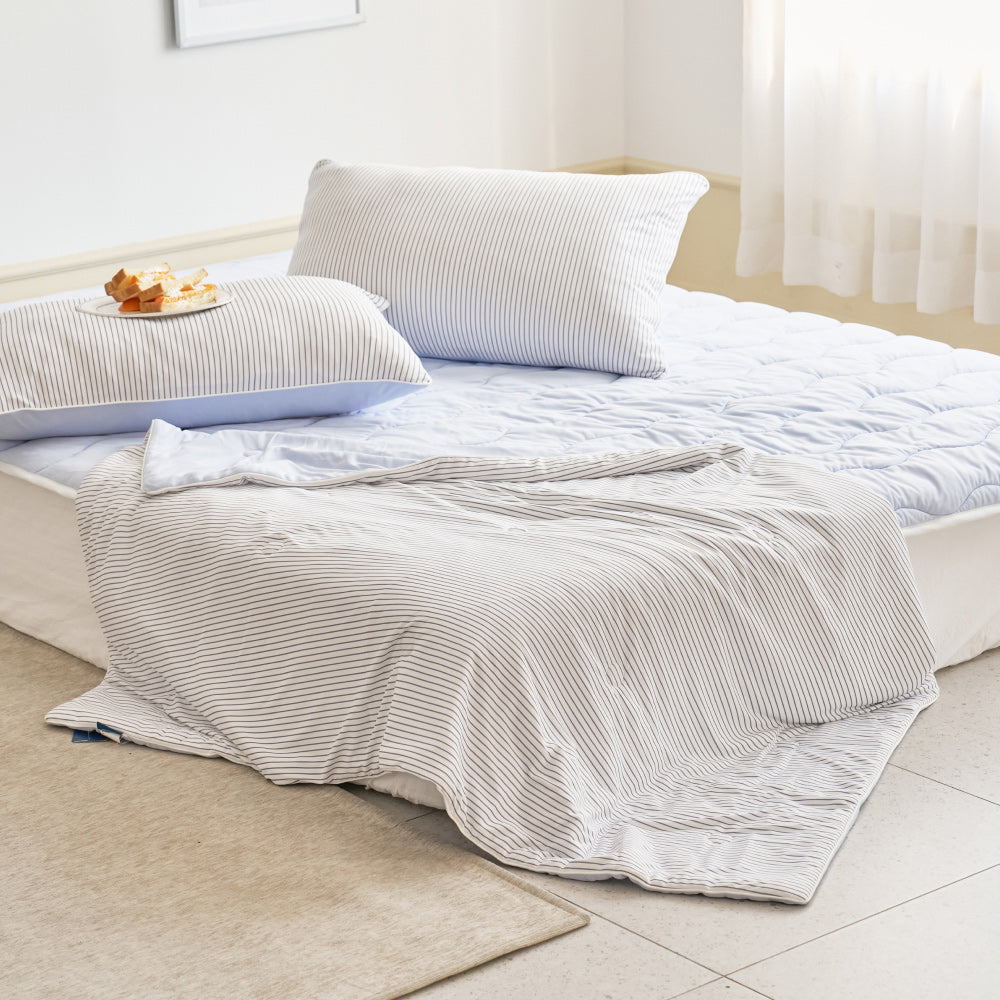 ON 3°C Cool Night Cooling Mini Cotton Duvet 100*150 Gray Stripe_CV0225108