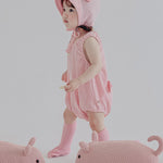 Melting Pig Bucket Hat