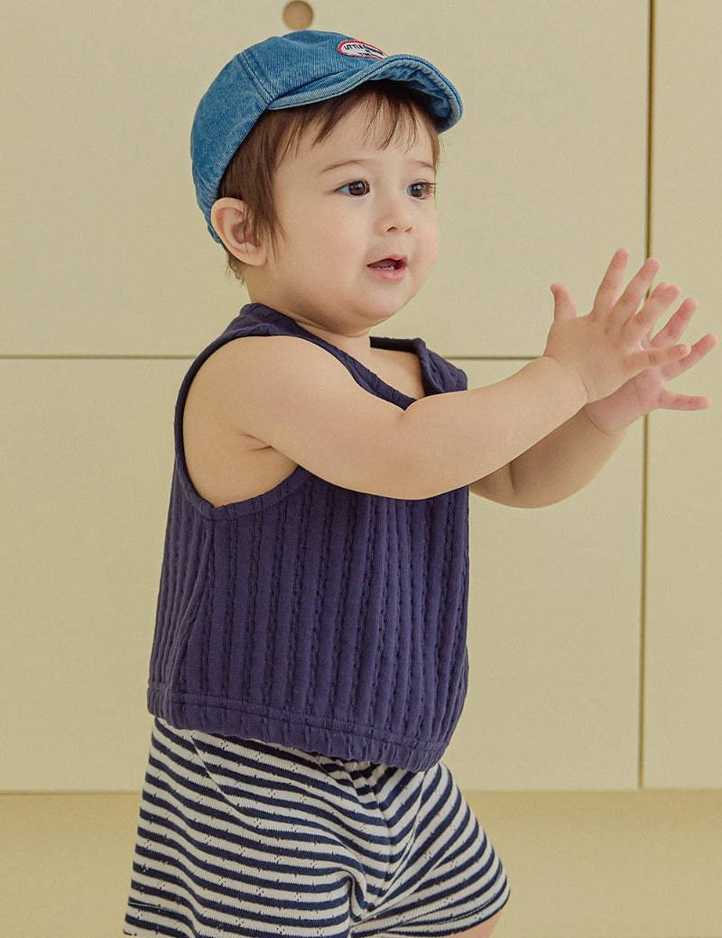Bri Vest_Navy