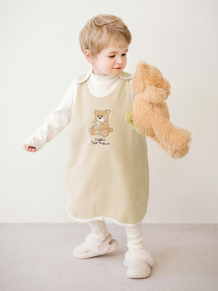 Dreaming Bear sleep vest