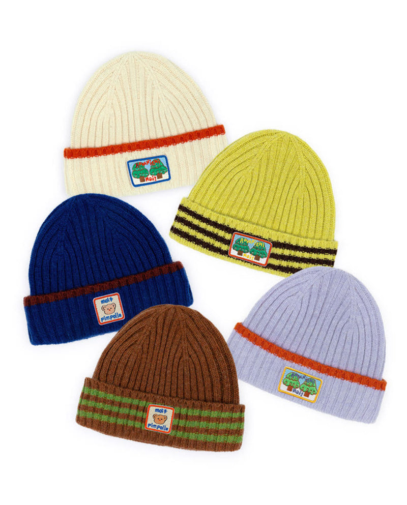 Tree and bear beanie hat
