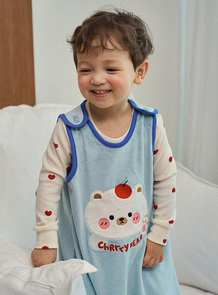 Cherry Bear Sleeping vest  24FW