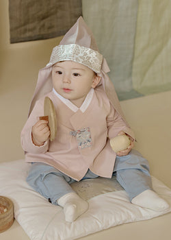 DONGYI HANBOK