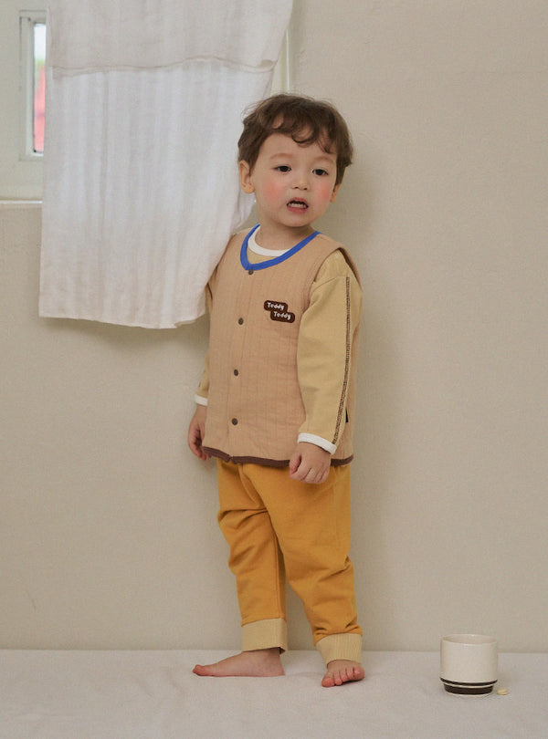 Bear chu indoor vest  24FW