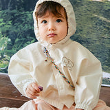 象牙色蓬鬆套頭衫