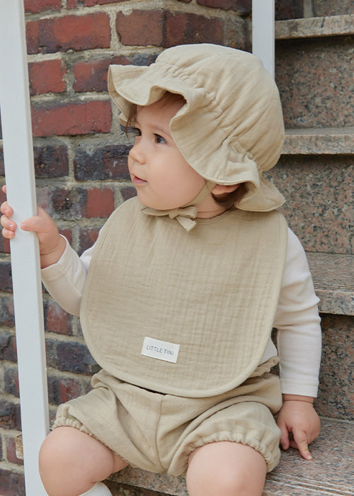 Cozy Big Bib Bib_Beige