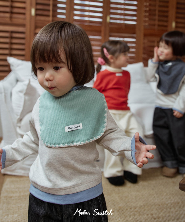 Melon Melobebe bib