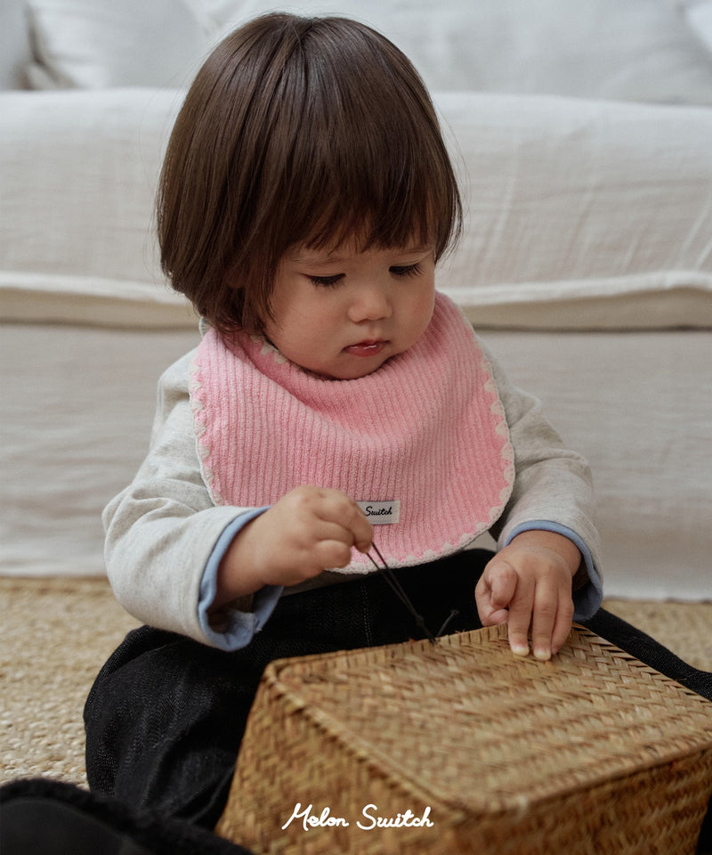 Melon Melobebe bib