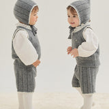 Poet knit vest 陰雨天背心