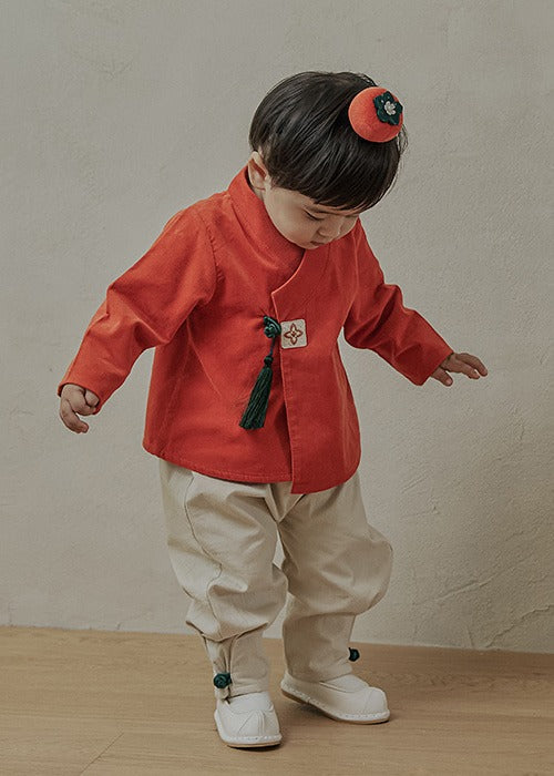 Danhong Hanbok