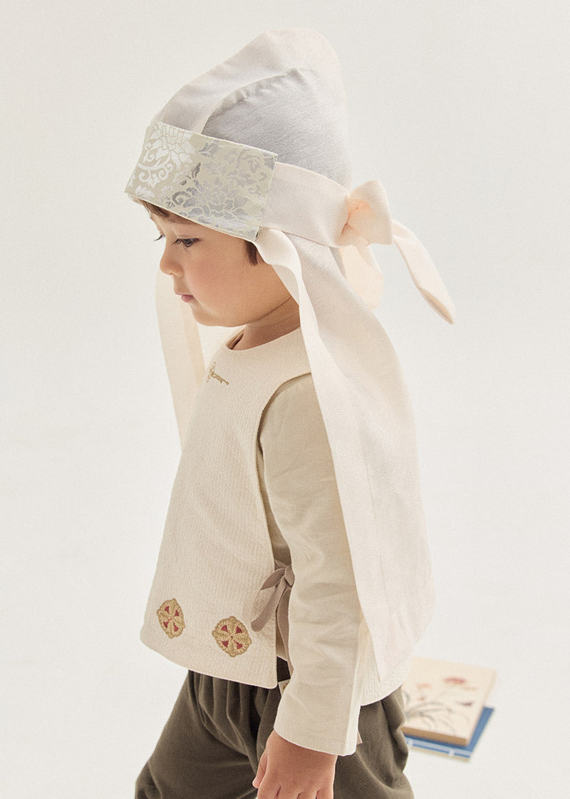 Lee Heon Hanbok