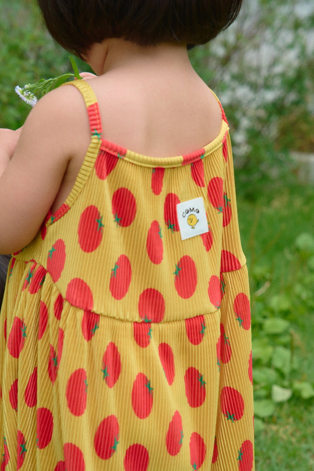 [6/26~Sequential Shipping][Pre-order] Tomato Sleeveless Pleated Dress (Sky Blue/Yellow)