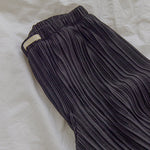 Essential Pleated Shorts [Scheduled for shipment after May 21]