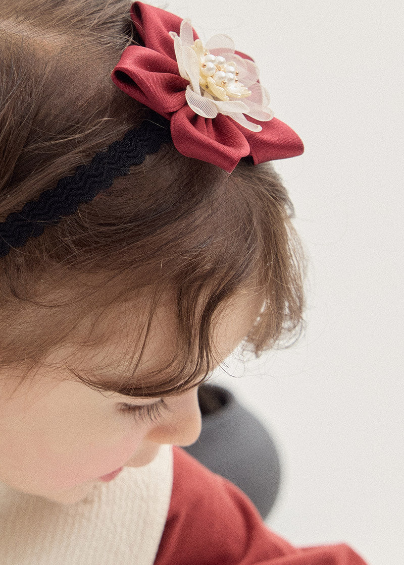 Pearl Flower Baessi Hairband/Headband