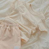 Essential Easy Fit Short Sleeve T-Shirt