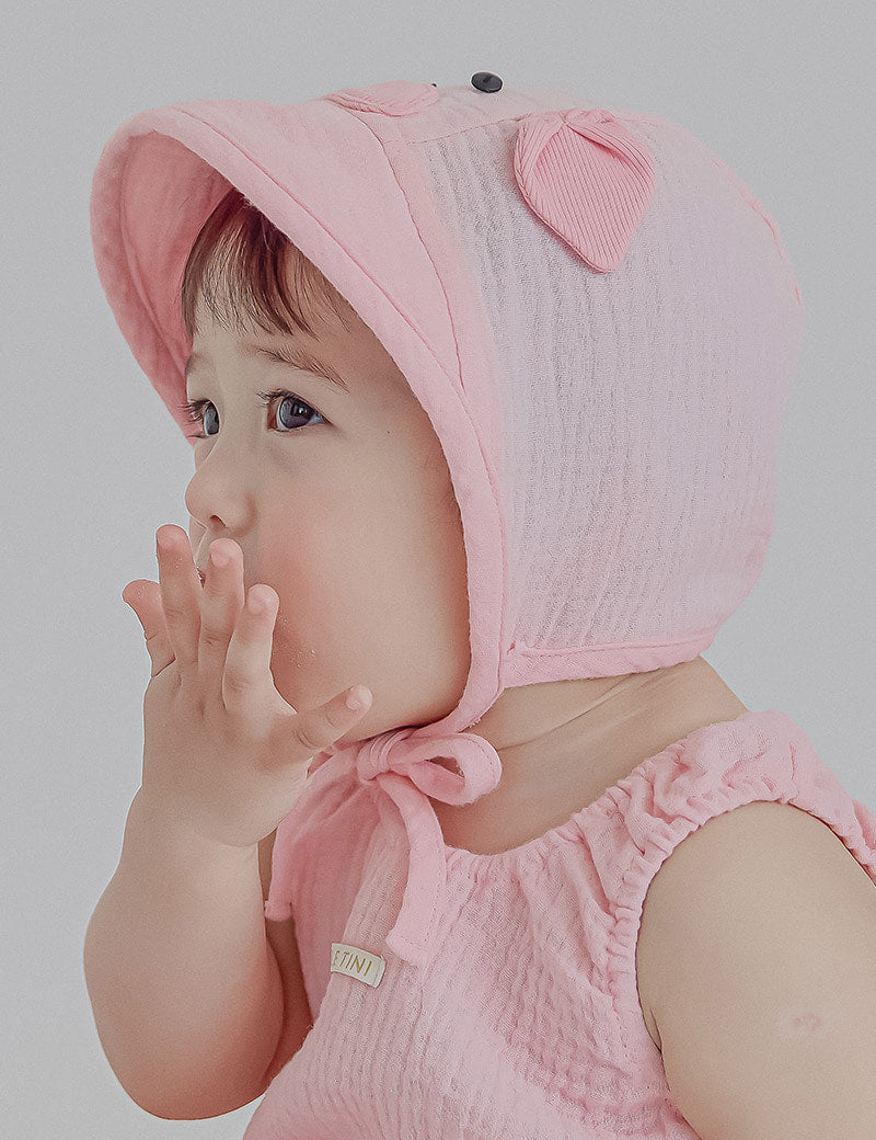 Melting Pig Bucket Hat