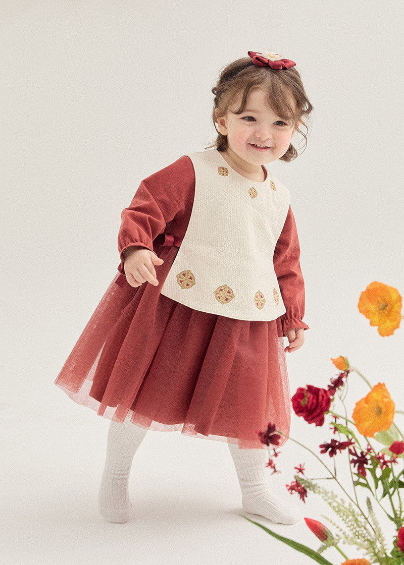 Hyedam Hanbok