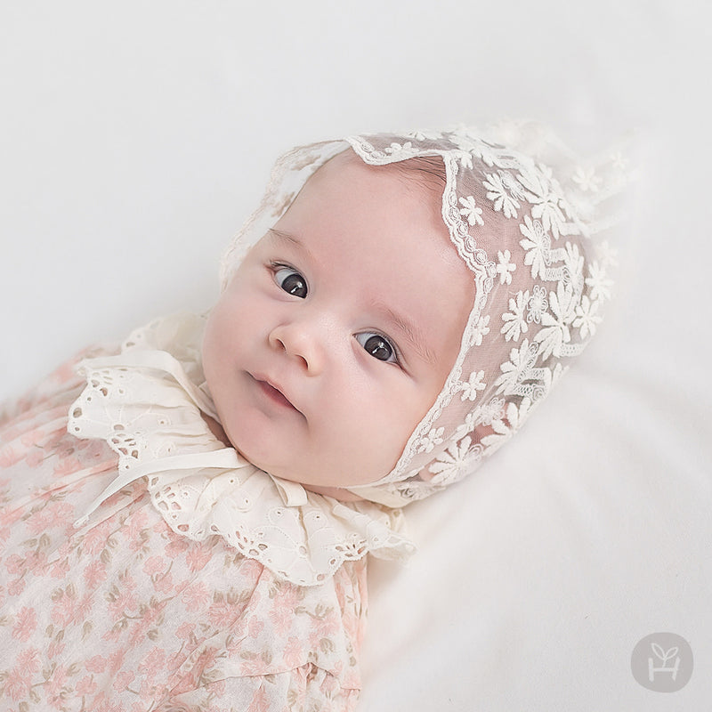 Benjamin lace baby bonnet-R