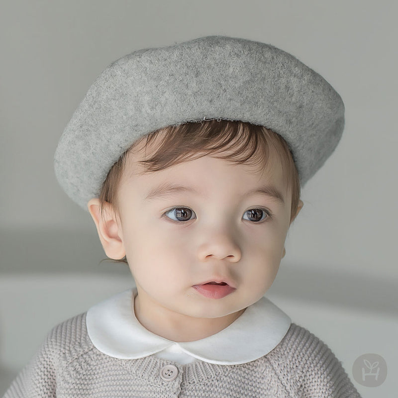 Blooming wool beret