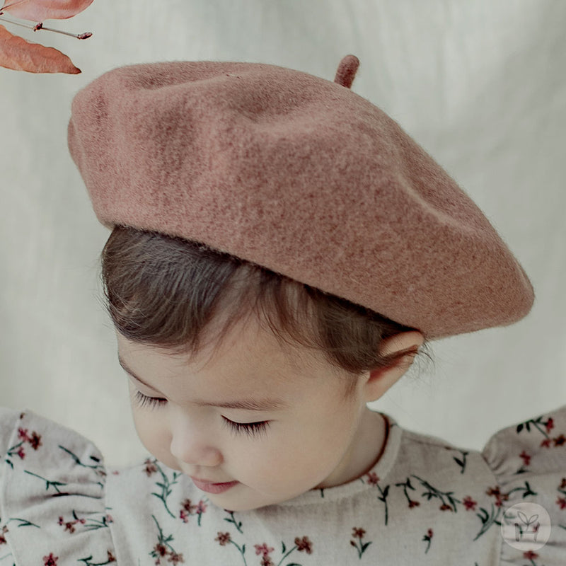 Blooming wool beret