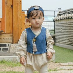 Cheongru Hanbok Suit