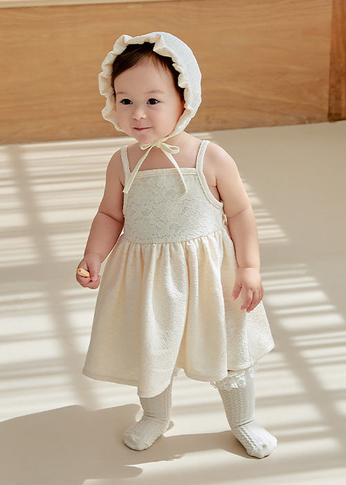 Velyvely Dress Set Cream